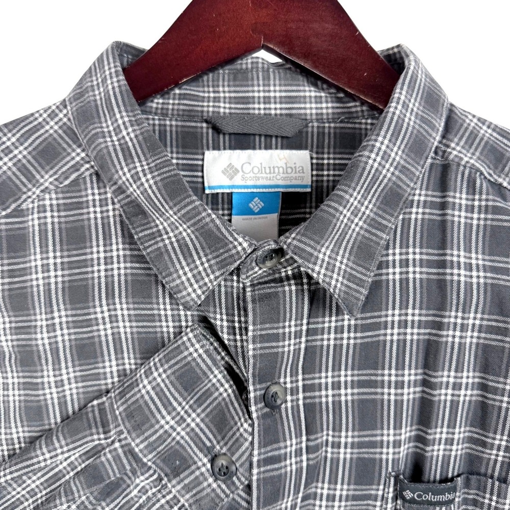 Columbia Mens XLT Tall Plaid Button Down Shirt Grey White Long Sleeve AT8053